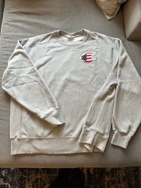 Vintage Reverse Weave Champion Men's Crewneck Sweatshirt with Flag Patch